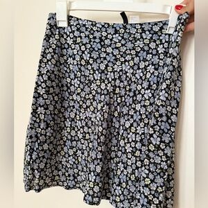 Floral mini skirt. Perfect for fall!